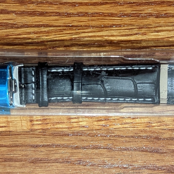 Replacement black leather watch band, white stiching. Gold or silver. - Picture 2 of 2